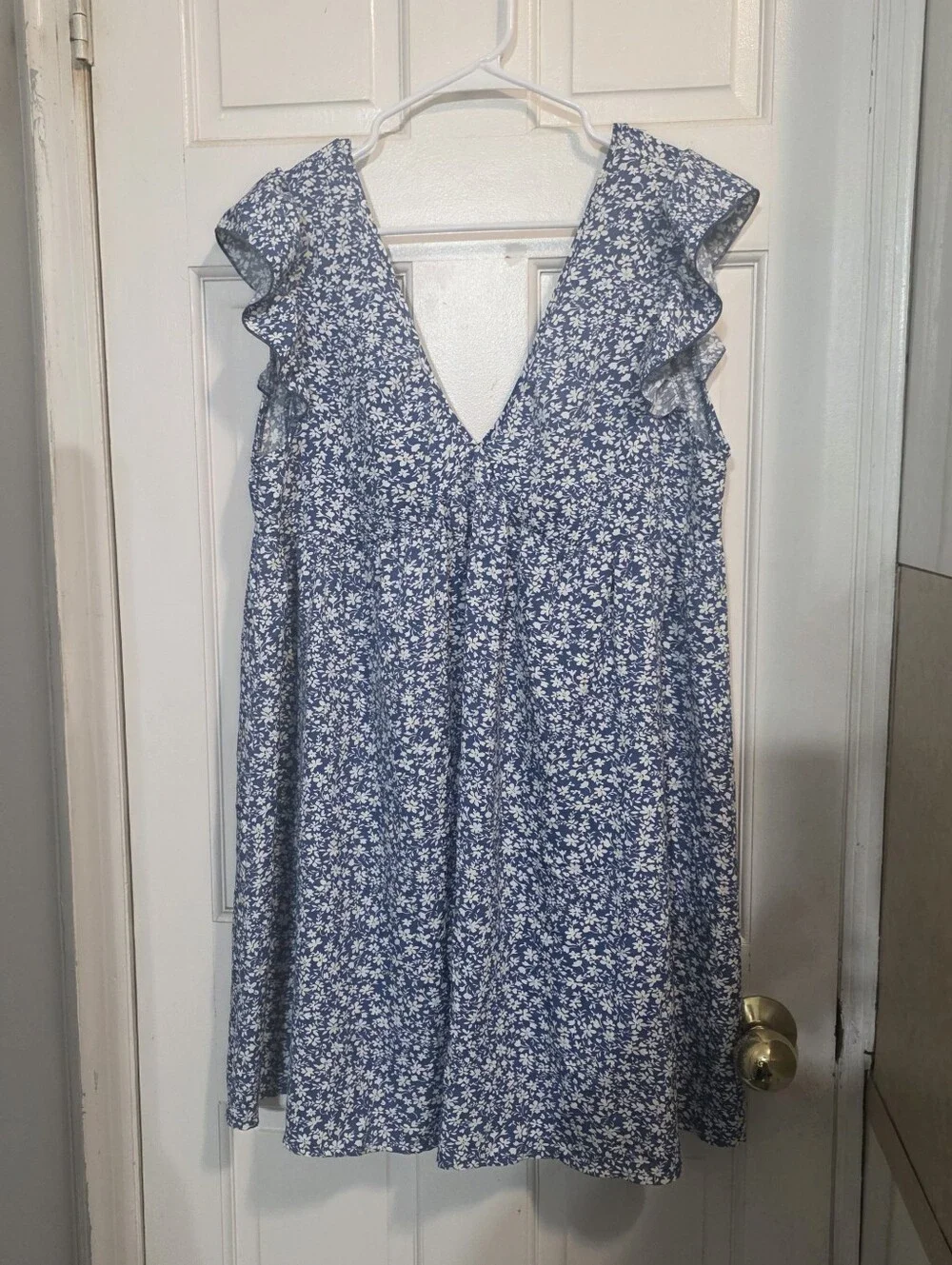 SHEIN Blue Floral Ruffle V-Neck Sundress
